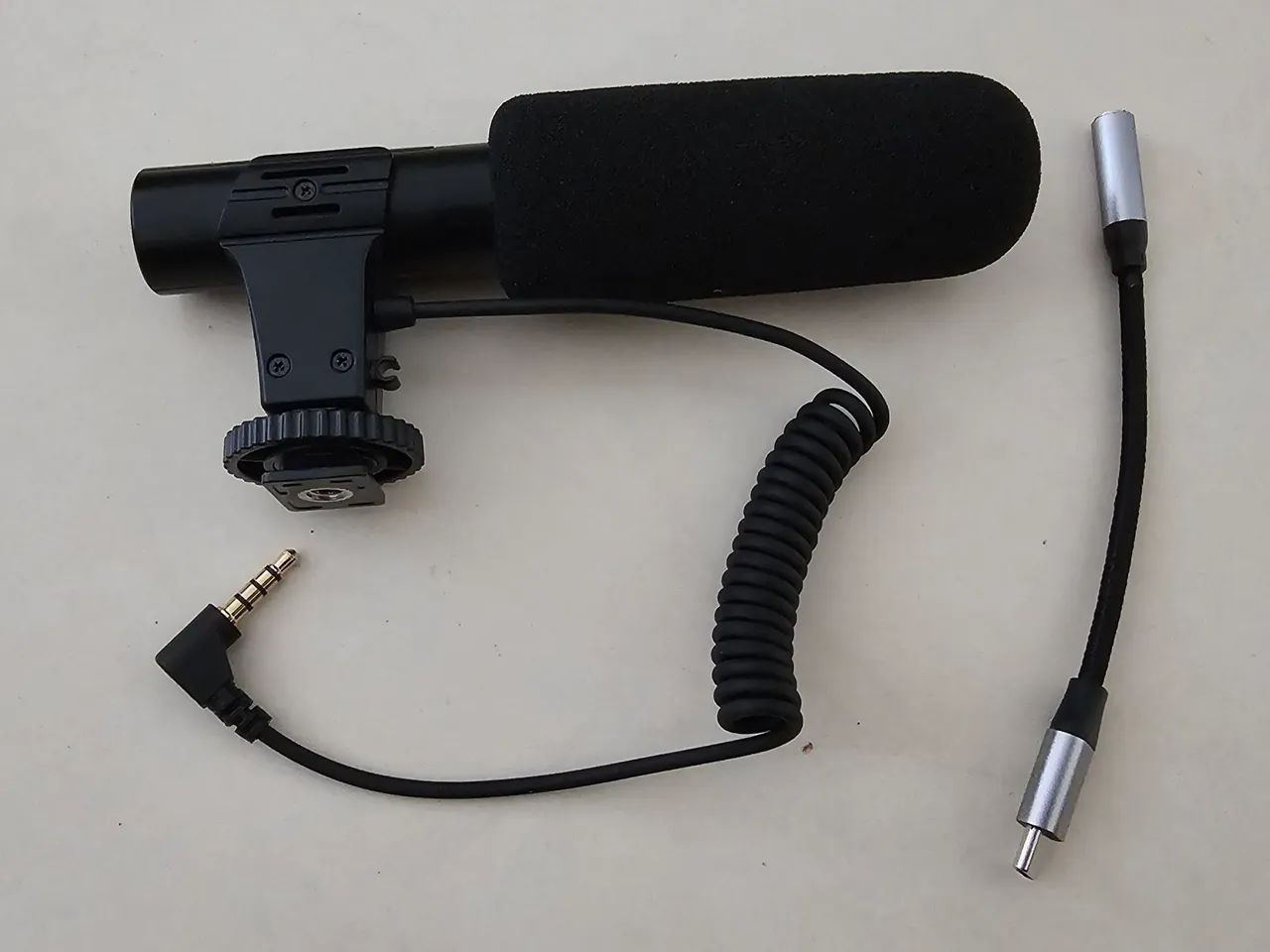 Microfone e adaptador