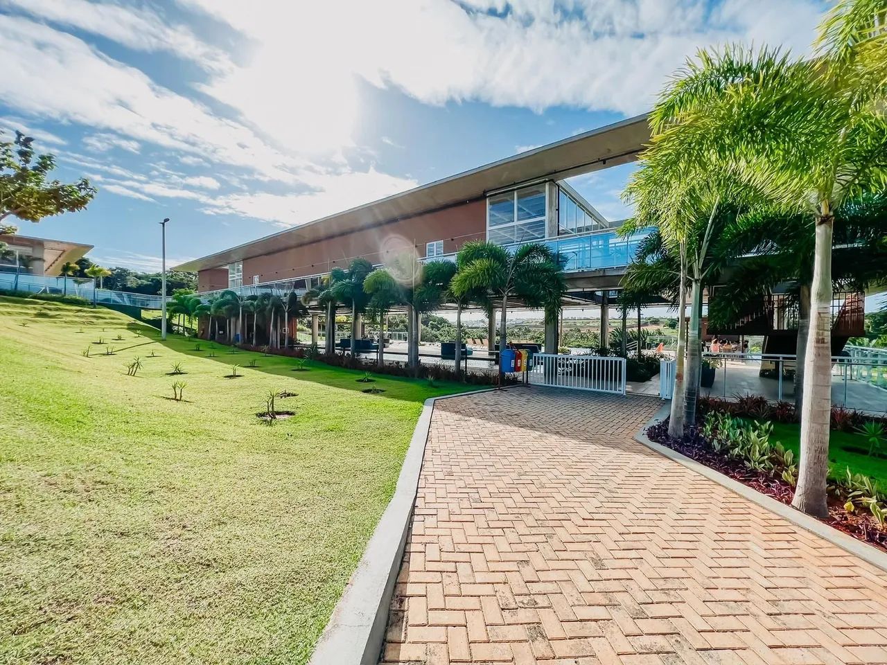 Condomínio YBY Natureza - Lote de 390 m², lado sombra, nascente por 240.000,00 - Foto 5