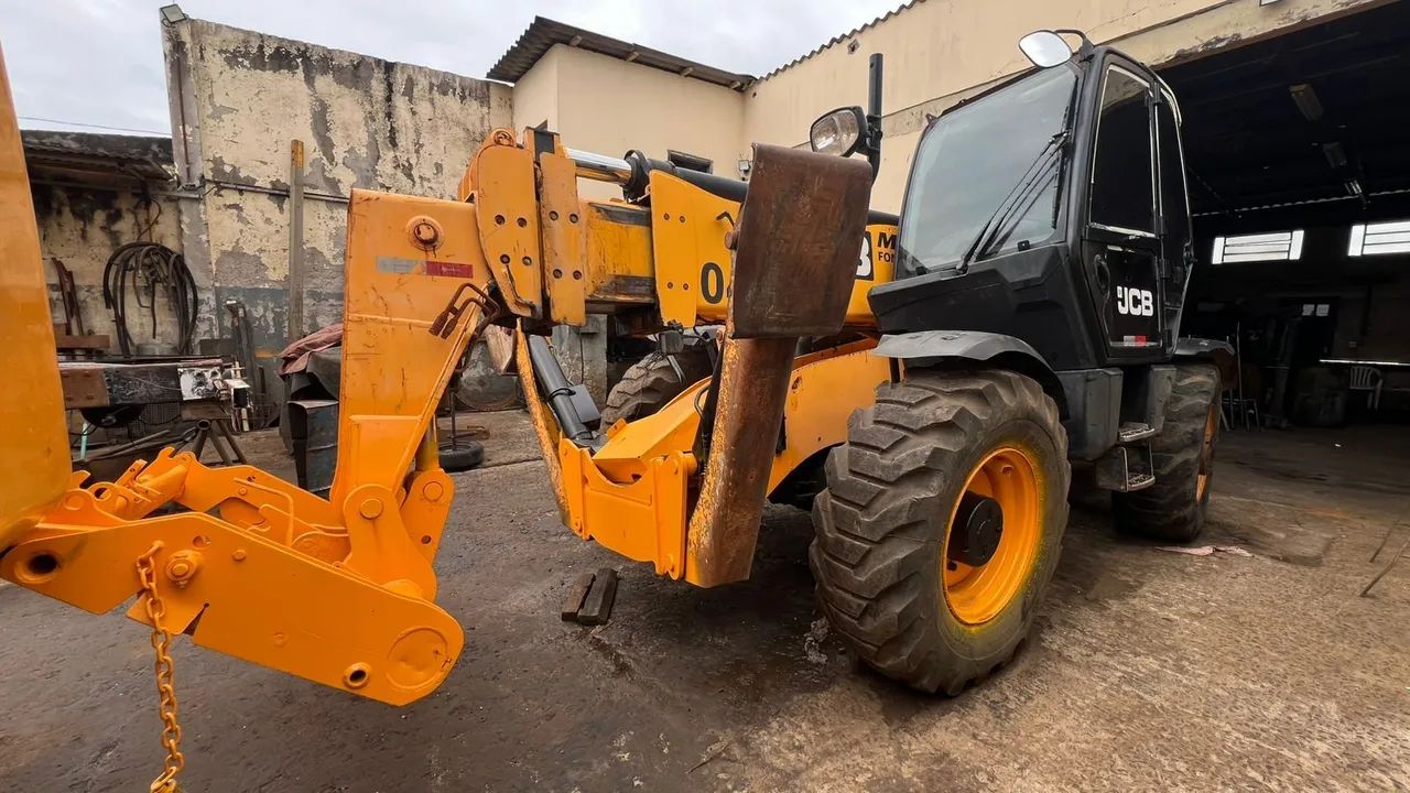 Manipulador JCB  540 170 ano 2014 baixei preço para vender - Foto 4