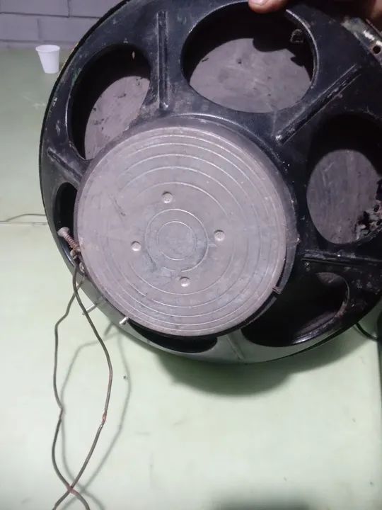 Vendo um amplificador e um alto-falante de 15  - Foto 2