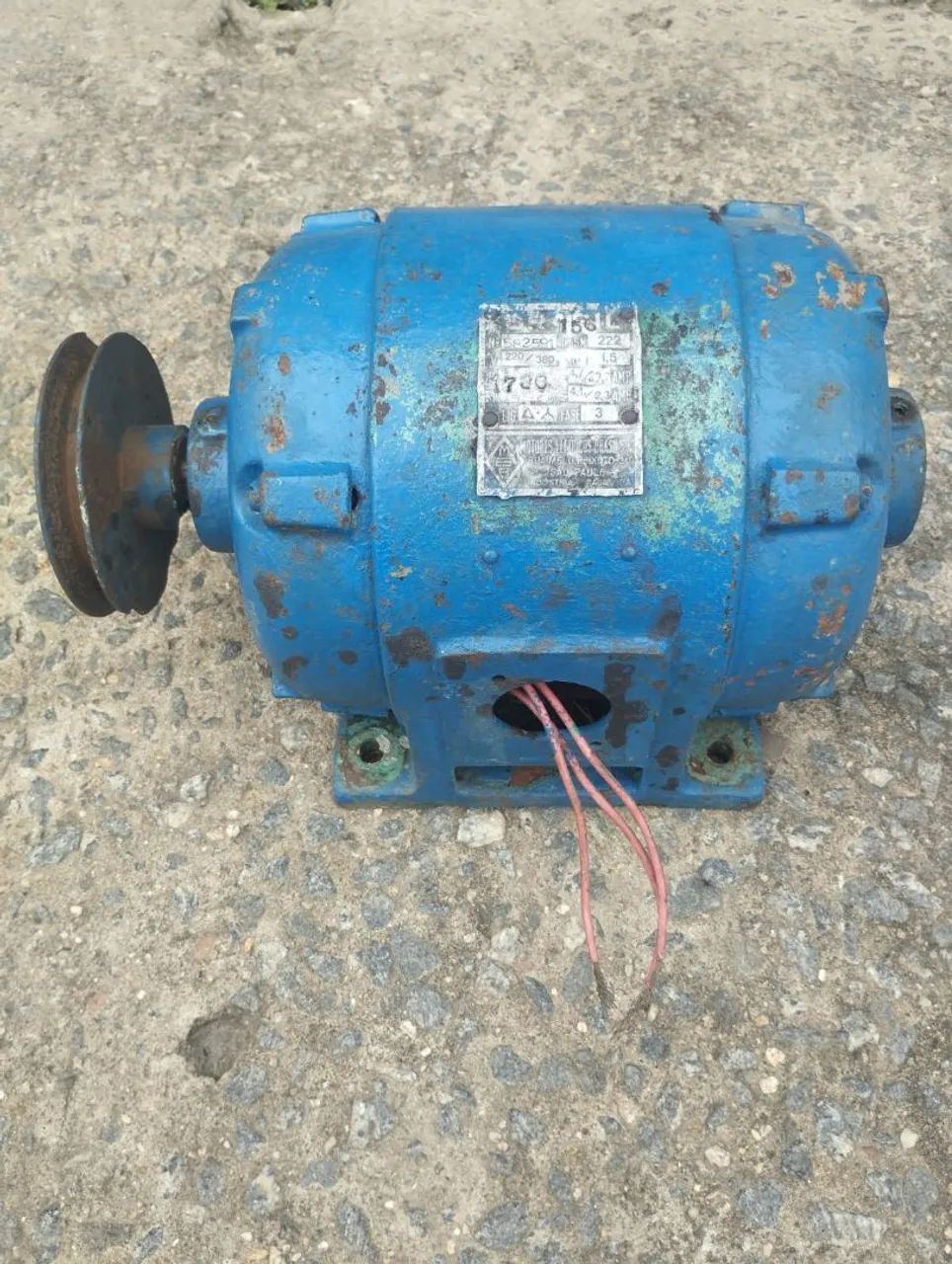Motor Elétrico 1,5 CV Trifásico  - Foto 4
