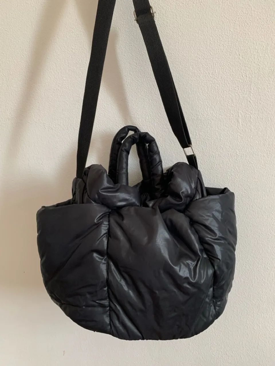 Bolsa acolchoada preta Imaginarium - Foto 3