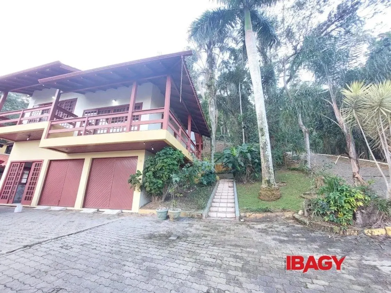 Excelente Casa 1 dormitório(s) em Lagoa da Conceição - Florianópolis