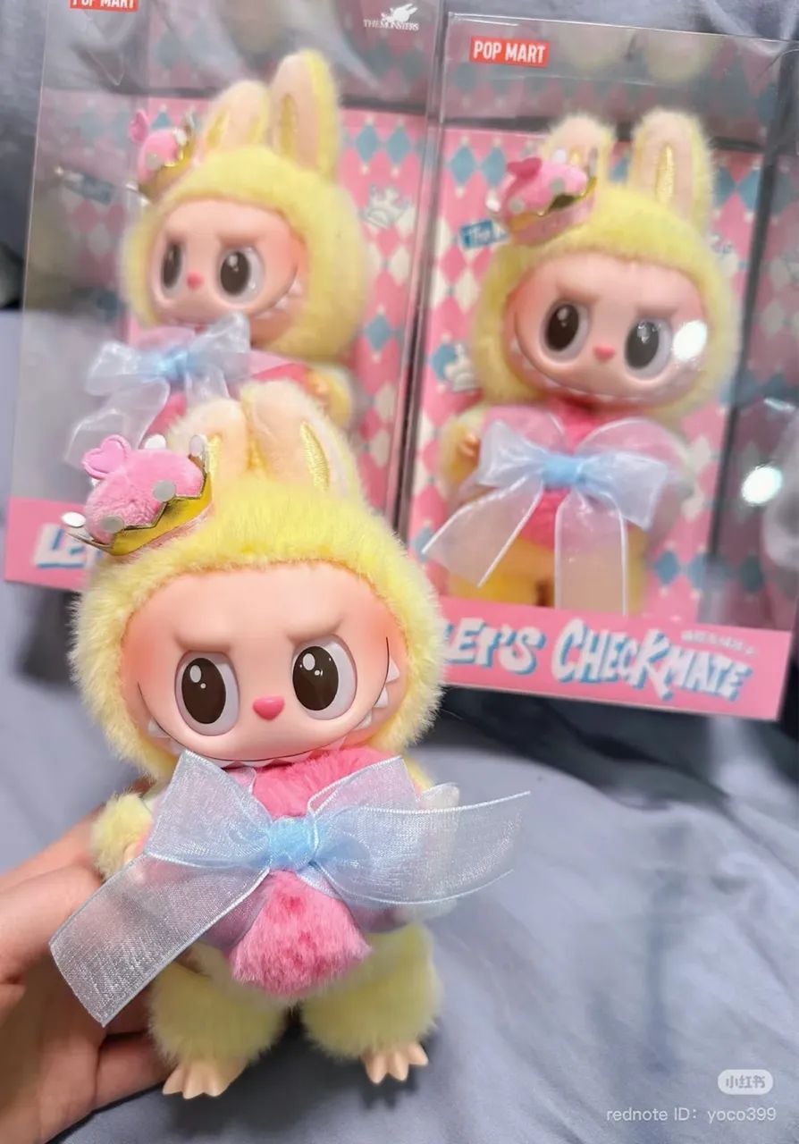 LABUBU ORIGINAL LETS CHECKMATE EXCLUSIVO - Brinquedos e Jogos