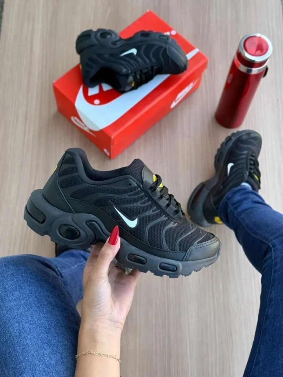Nike Tn Air Max - Preto e Branco - Foto 2