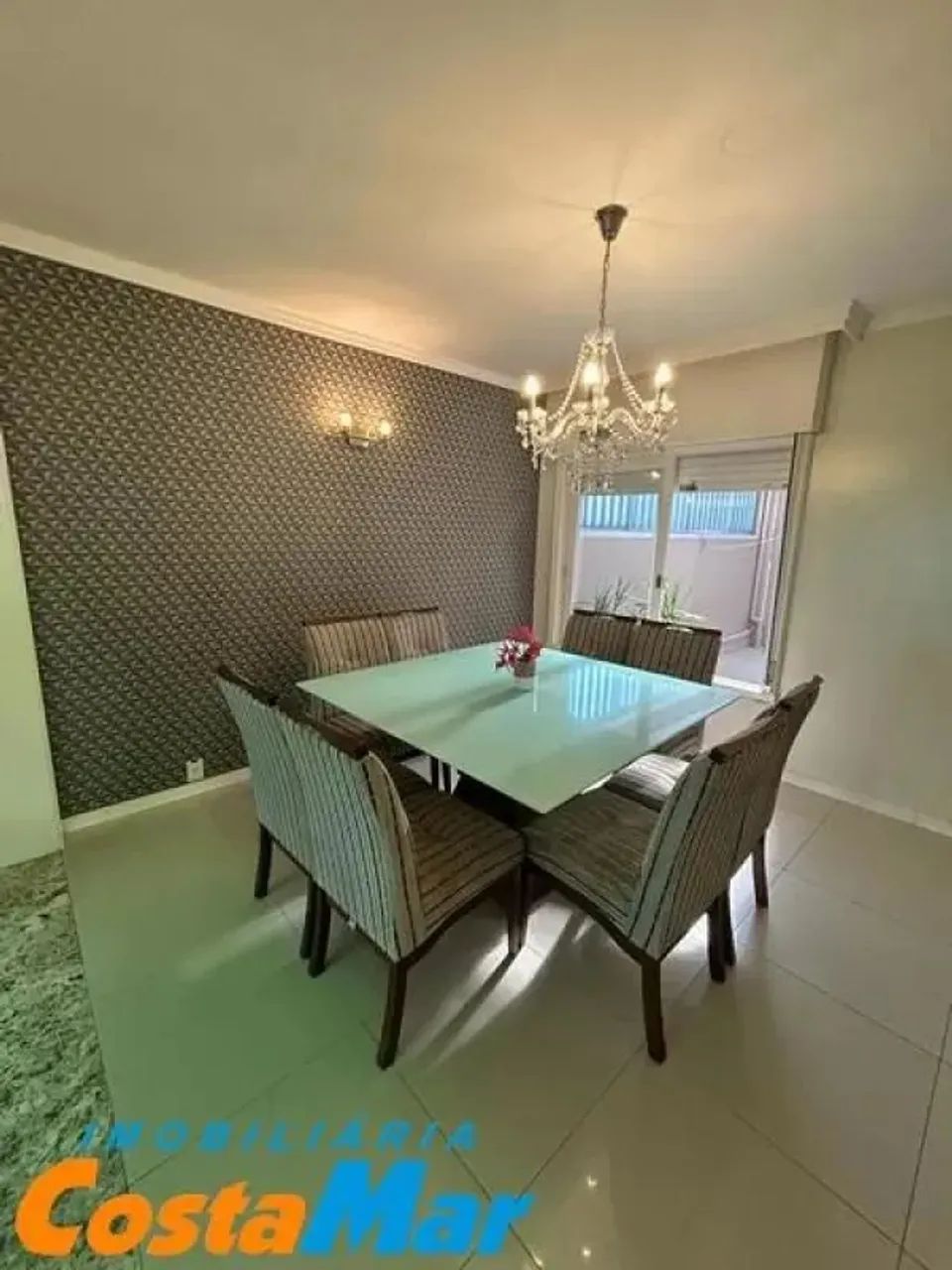 Casa com 4 dormitórios - Foto 3