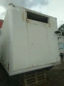 BAU REFRIGERADO TRUCK FIBRASIL 16 PALLETS