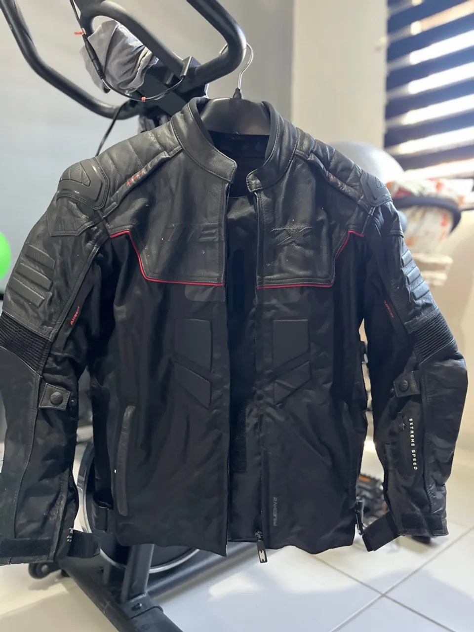 Jaqueta Impermeável Texx Falcon V2 Couro Design Esportivo