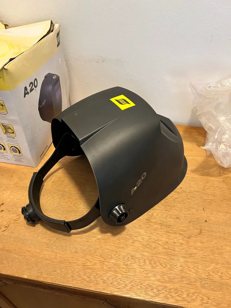 Máscara de Solda Automática ESAB Swarm A20 - Foto 4