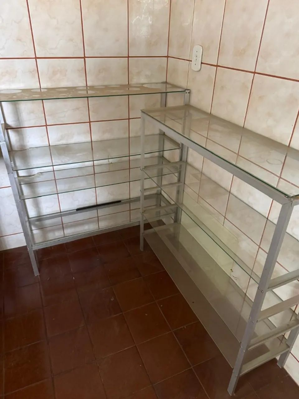 Prateleira de ferro e vidro - Foto 3