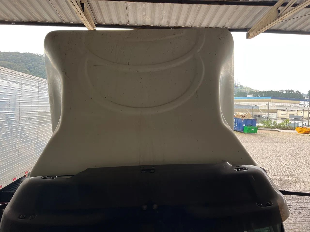 Defletor para volvo VM  - Foto 3