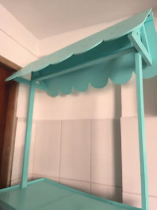 Vendo barraca madeira desmontável (sem a logo) - Foto 2