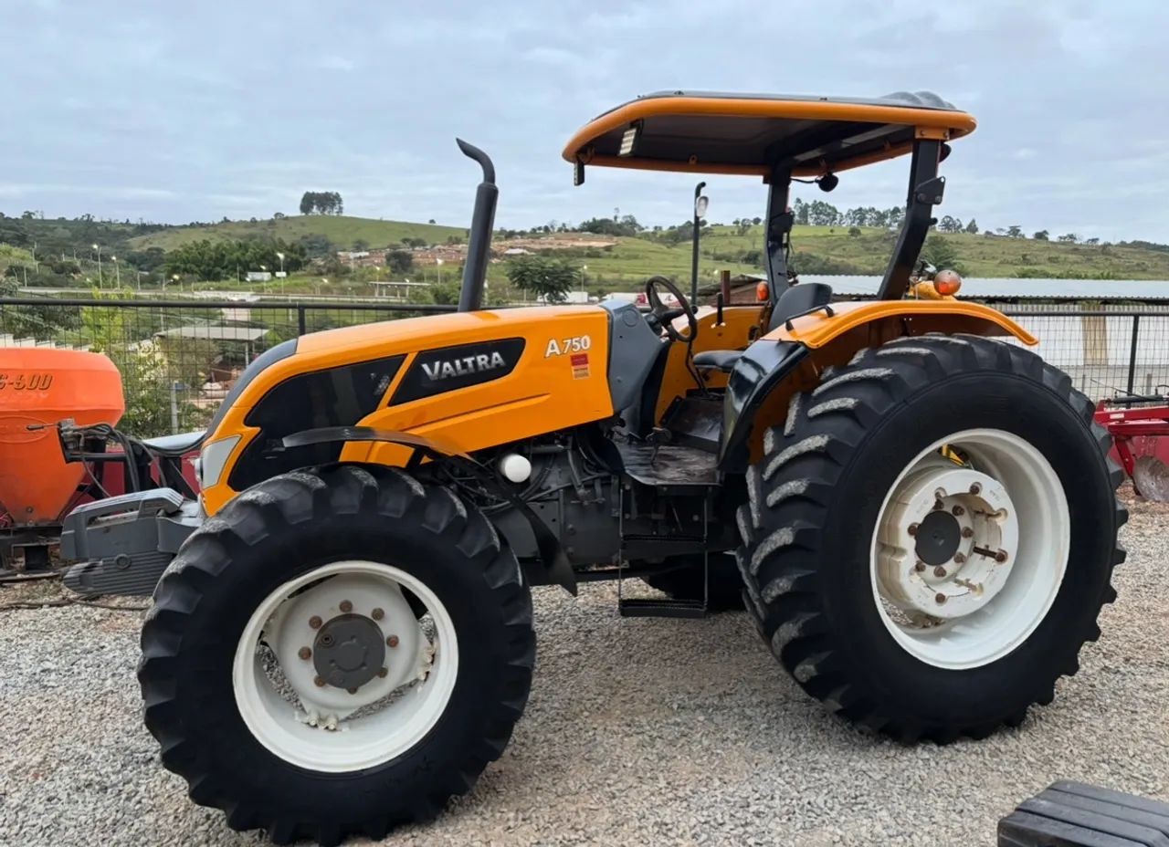 Trator Valtra A750  - Foto 3