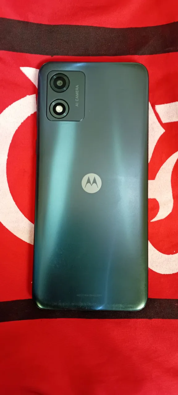 Motorola E13