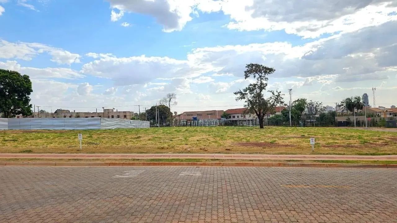 Lotes em condominio exclusivo e centralizado. - Foto 2
