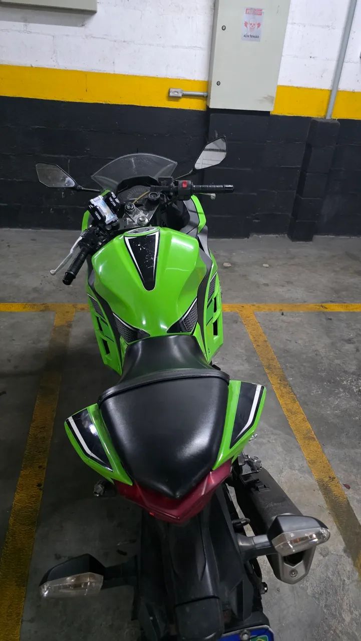 Kawasakii ninja verde 300 cc edição limitada 2014 - Foto 7
