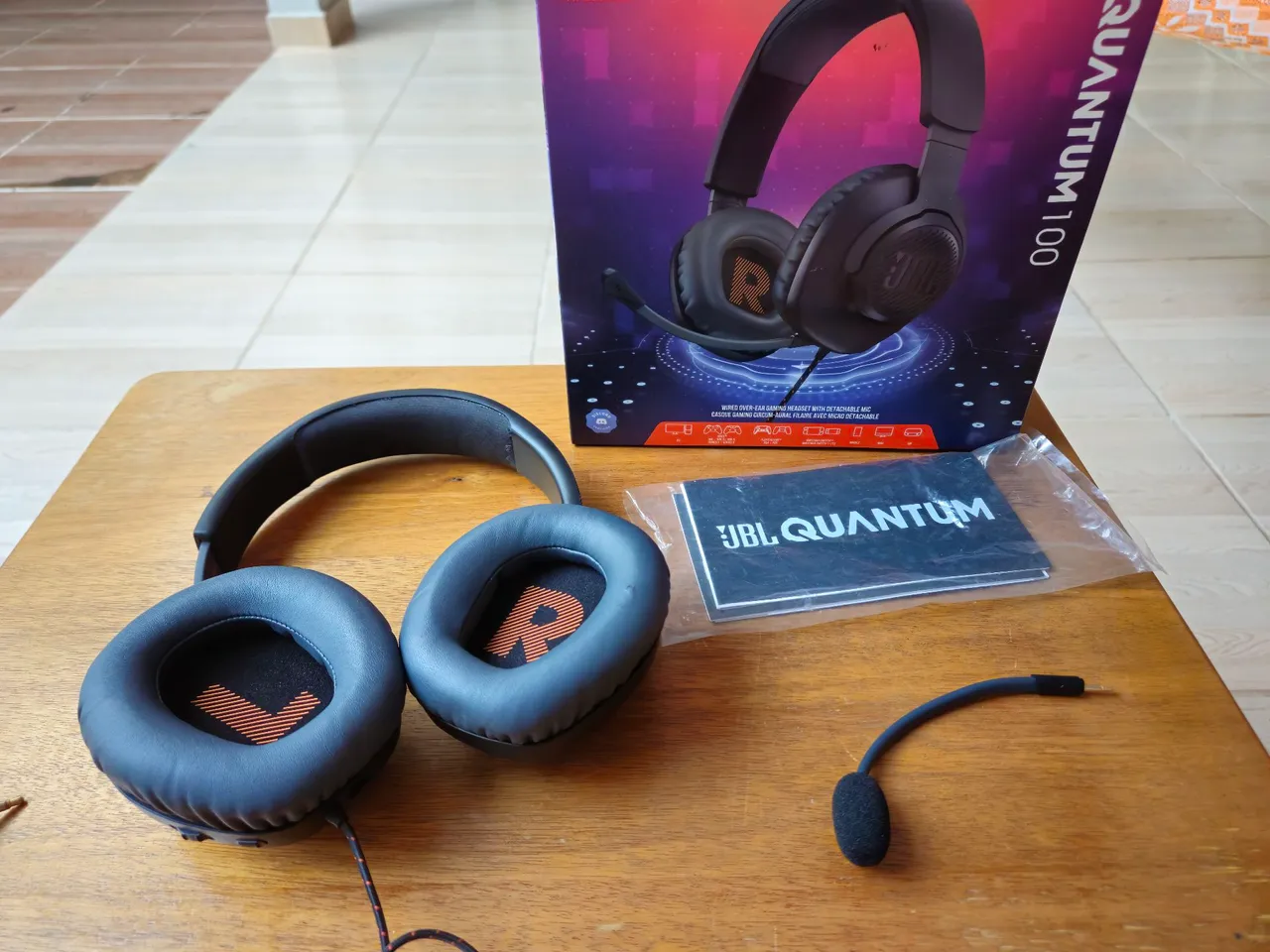 Headset JBL Quantum 100
