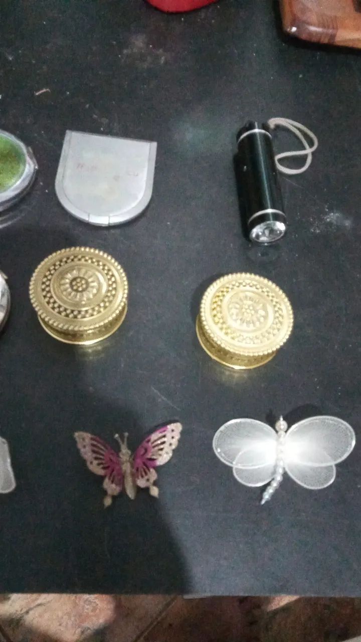 Caixa de Maquiagem Vintage - Foto 5