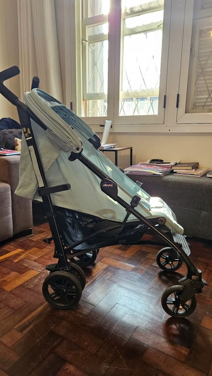 Carrinho de Bebê Chicco Liteway Azul - Foto 2