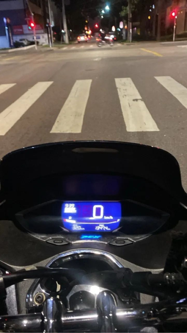 VENDO PCX 24 OU TROCO POR CARRO E VOLTO GRANA !!!! - Foto 3