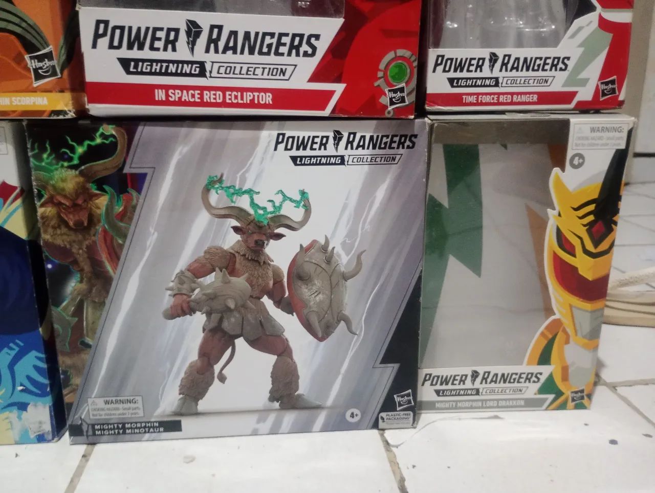 Lote de 9 Caixas Power Rangers Lightning Collection - Foto 4