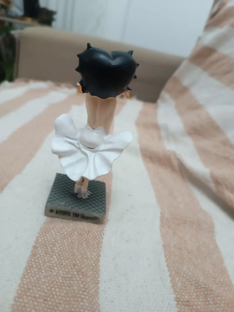 Boneca Betty Boop - versão Marilyn Monroe - coleção Salvat - Foto 4