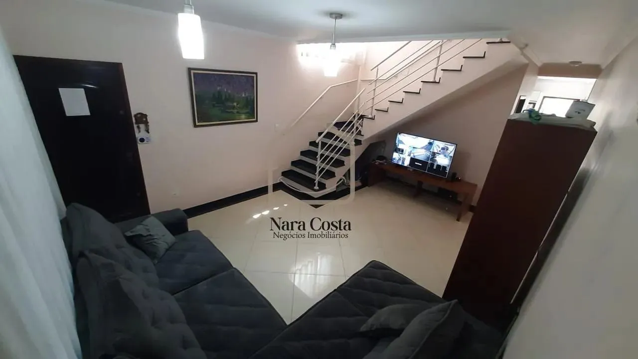 Sobrado para Venda em Suzano, Vila Urupês, 3 dormitórios, 1 suíte, 4 banheiros, 2 vagas