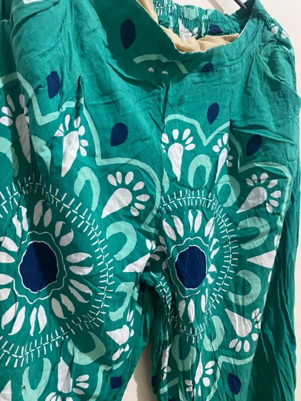 Calça pantalona