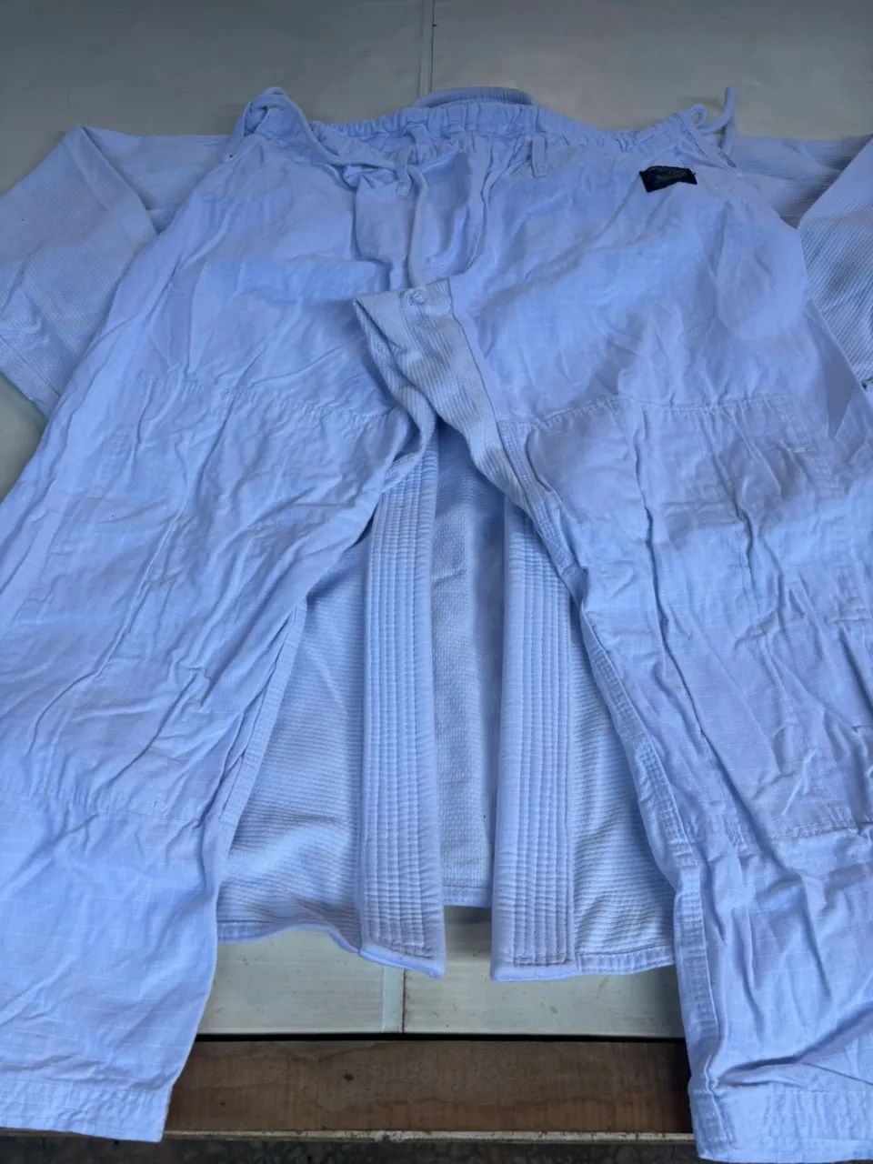 kimono all white a4 seminovo jiu jitsu  - Foto 4