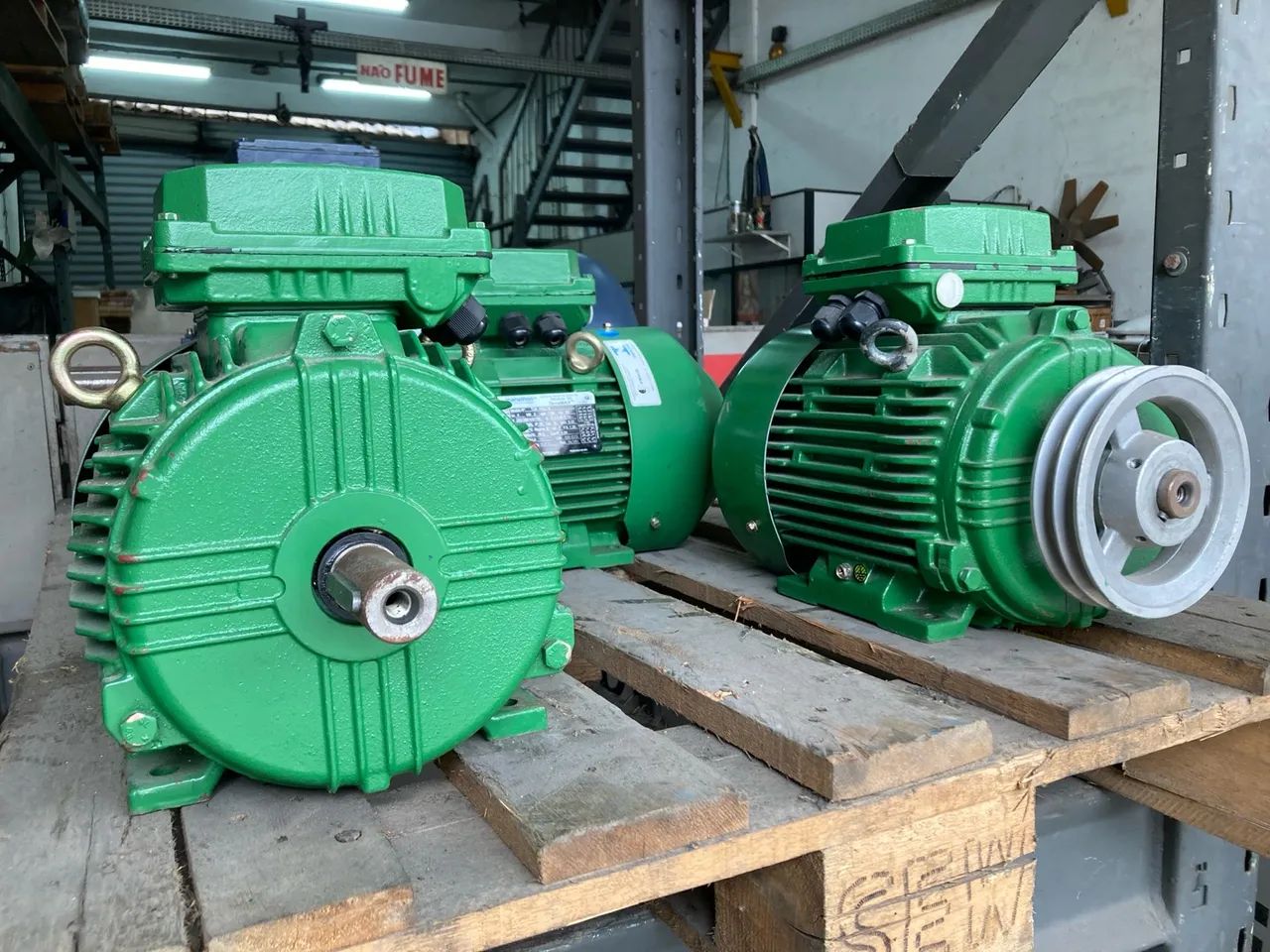 Lote 10 Motores Novos 4 Cv Elétrico Marathon  (ñ é Weg) - Foto 5