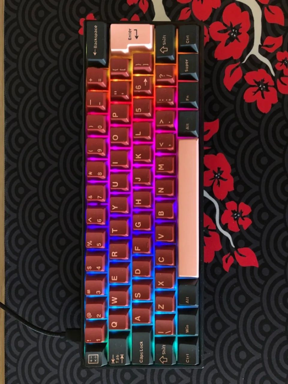Teclado 60% RGB - KBM  - Foto 2