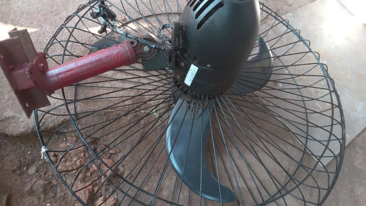 Ventilador grande de parede  - Foto 3