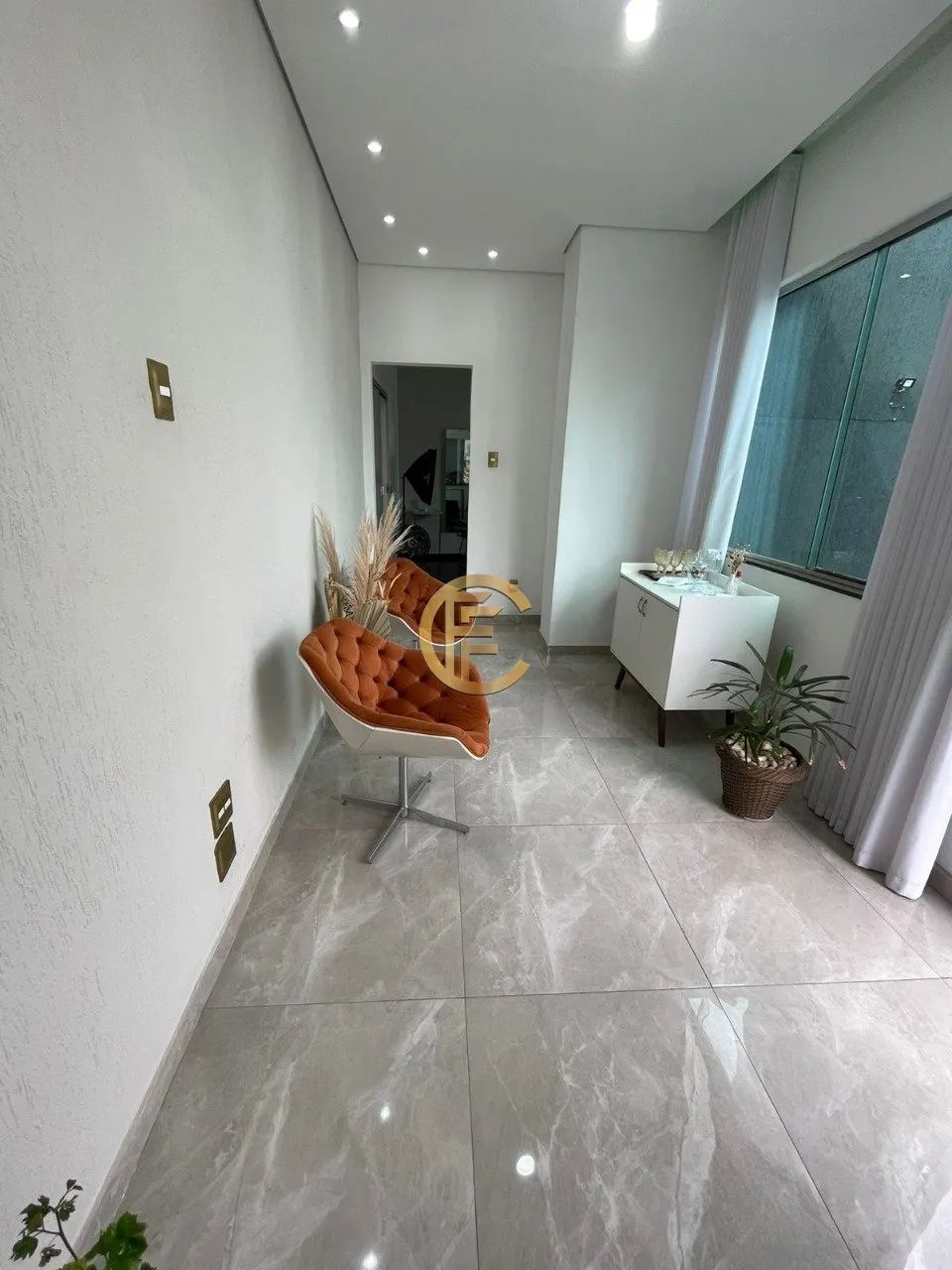 EXCELENTE CASA TODA REFORMADA, COMO NOVA! - Foto 4