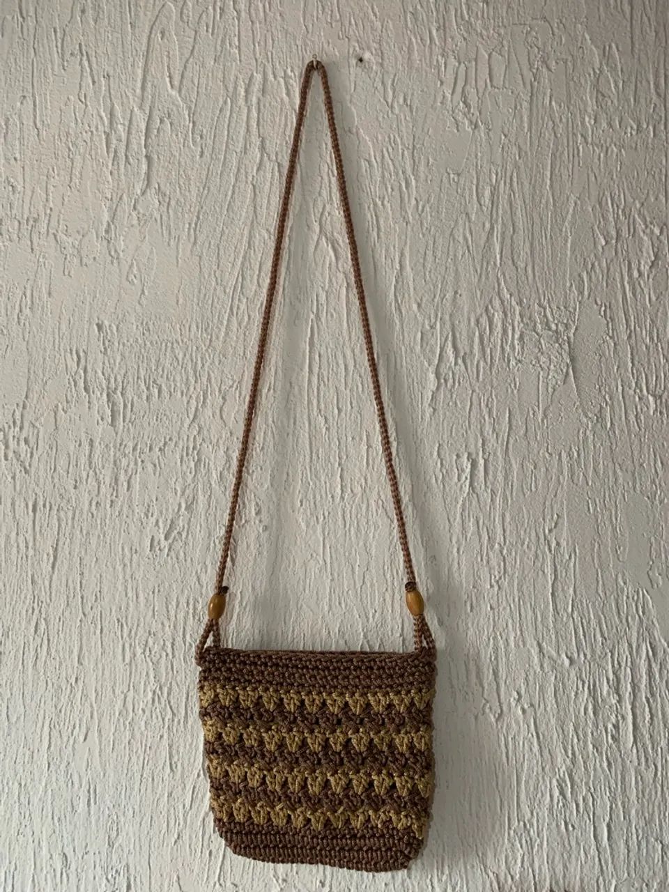 Bolsa crochê marrom e bege  - Foto 3