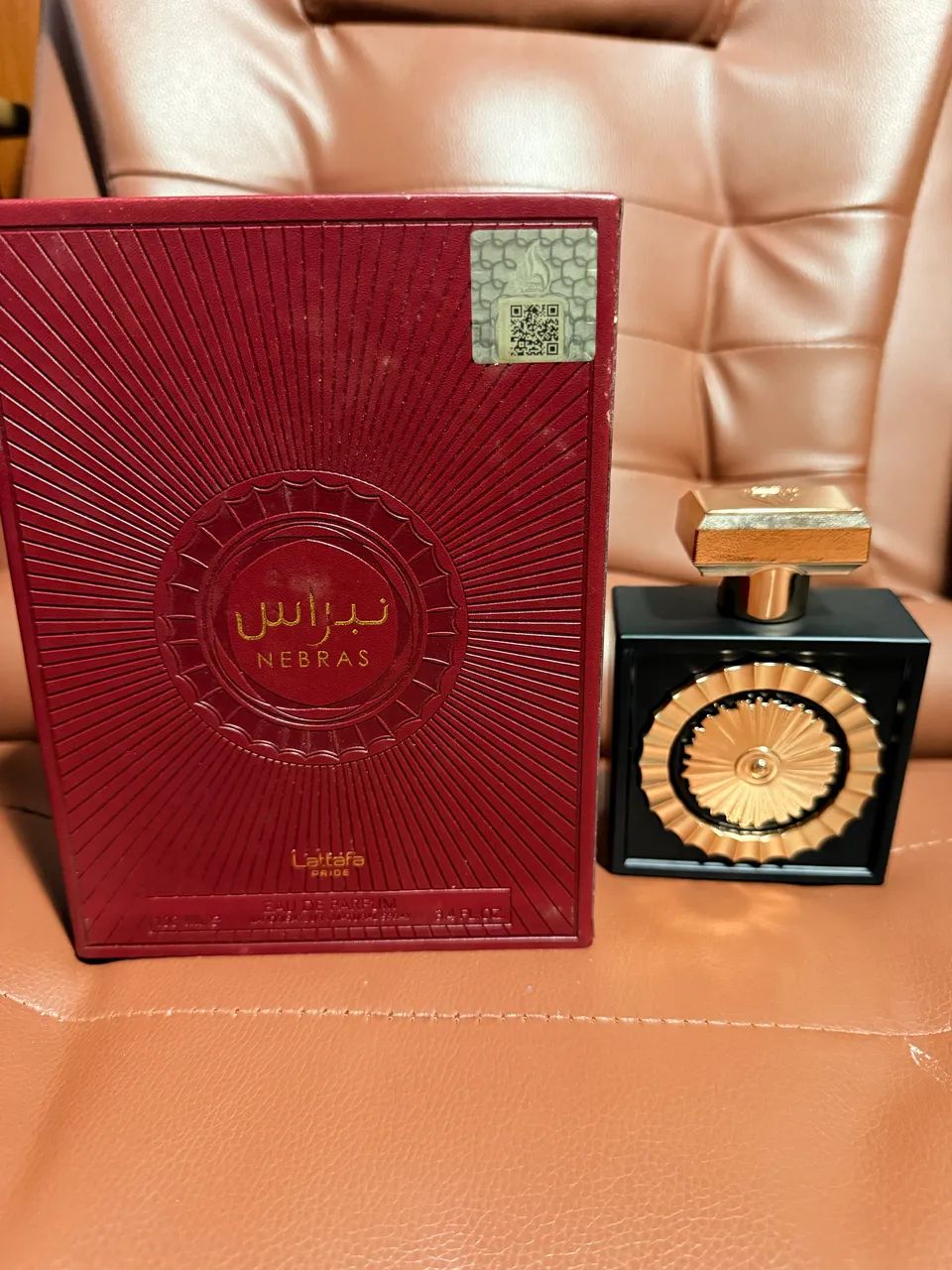 Perfume árabe Nebras da Lataffa