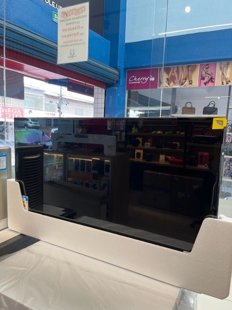 Tv 40? polegadas Hisense  - Foto 2