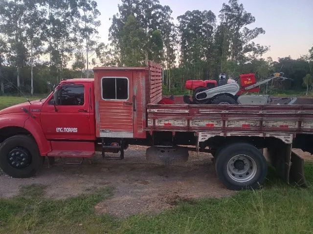 Vendo caminhão ford F12000  - Foto 5
