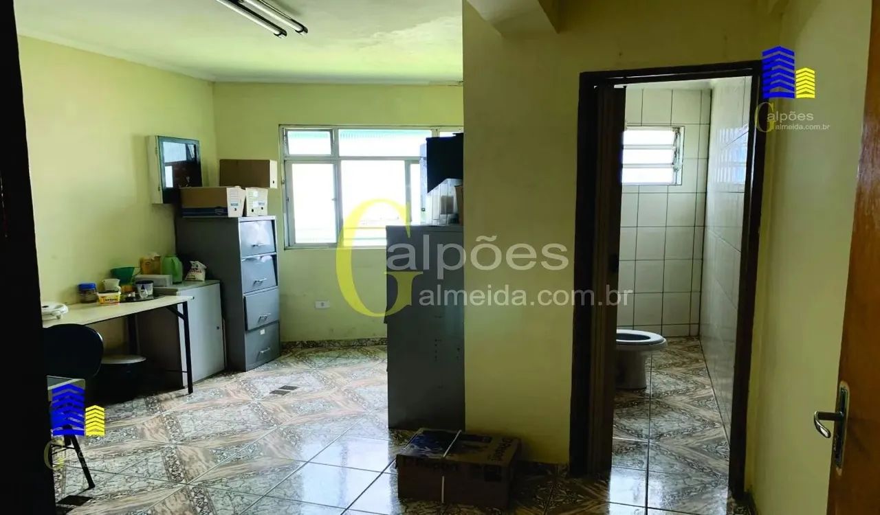 Pavilhão/Galpão à venda no bairro Vila Sul Americana - Carapicuíba/SP - Foto 5