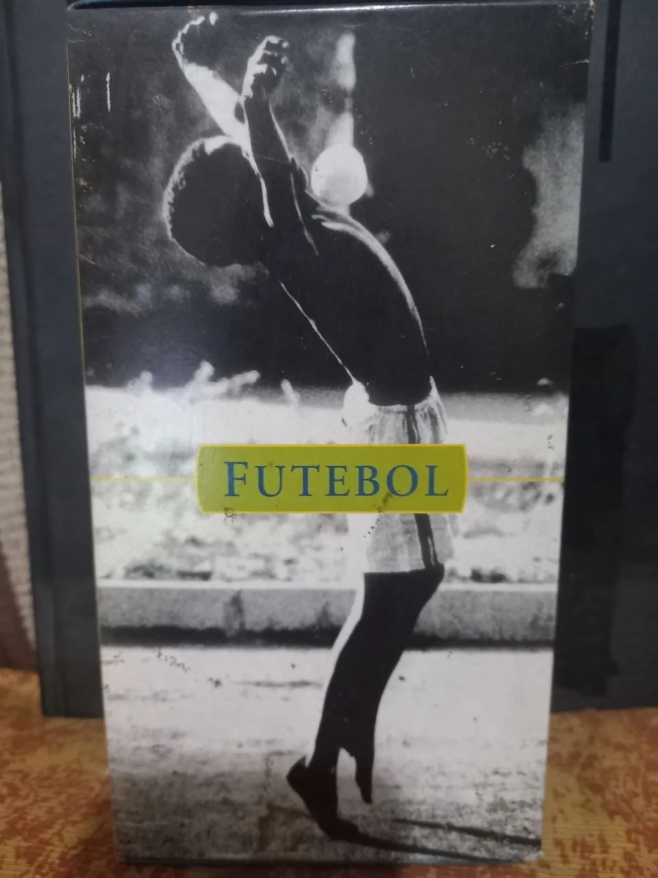 Fita Triplo Box VHS Futebol Documentário - raro