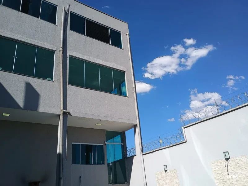 Prédio comercial - Foto 2