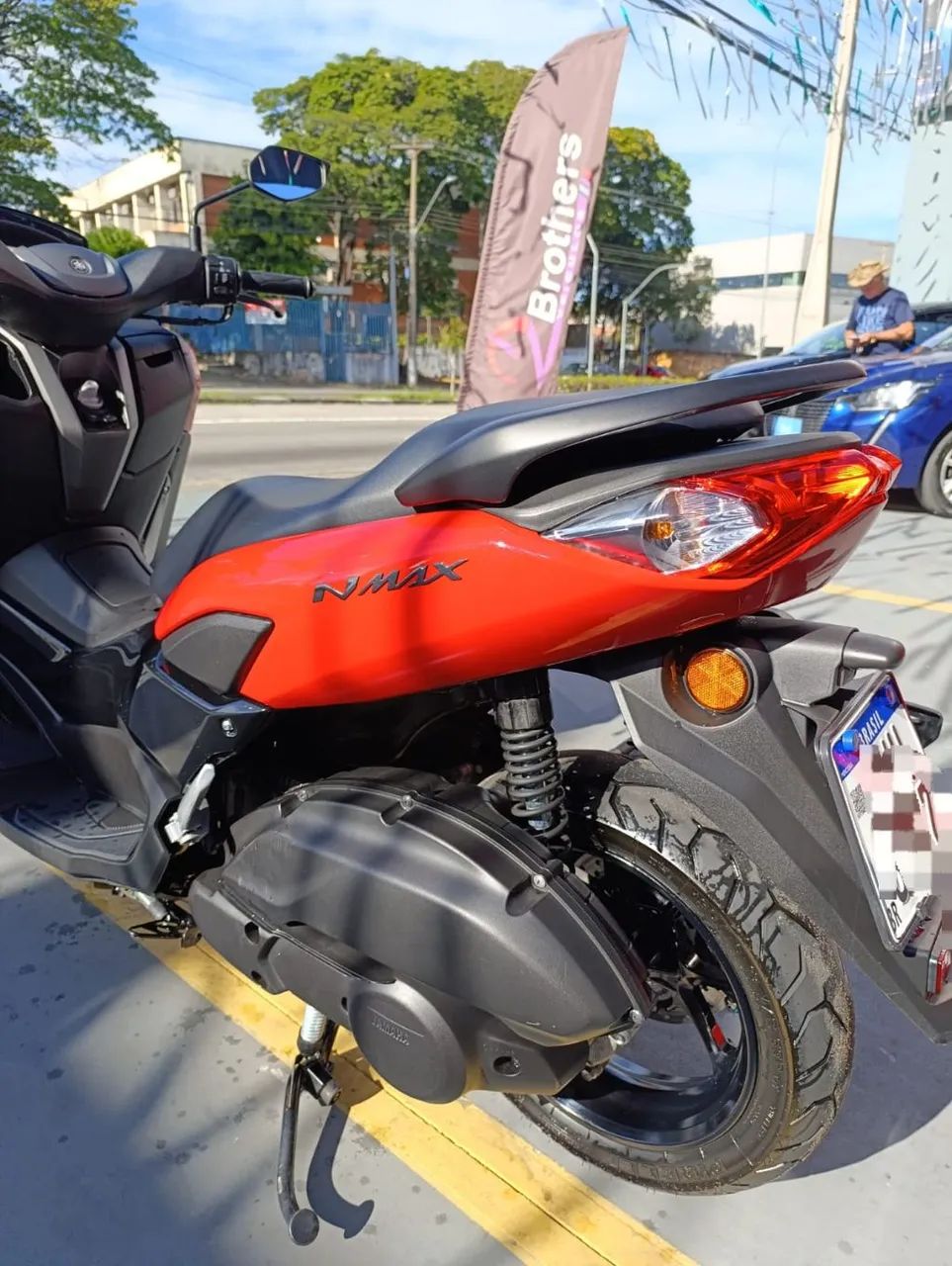 NMAX Connected 160 ABS - Foto 2