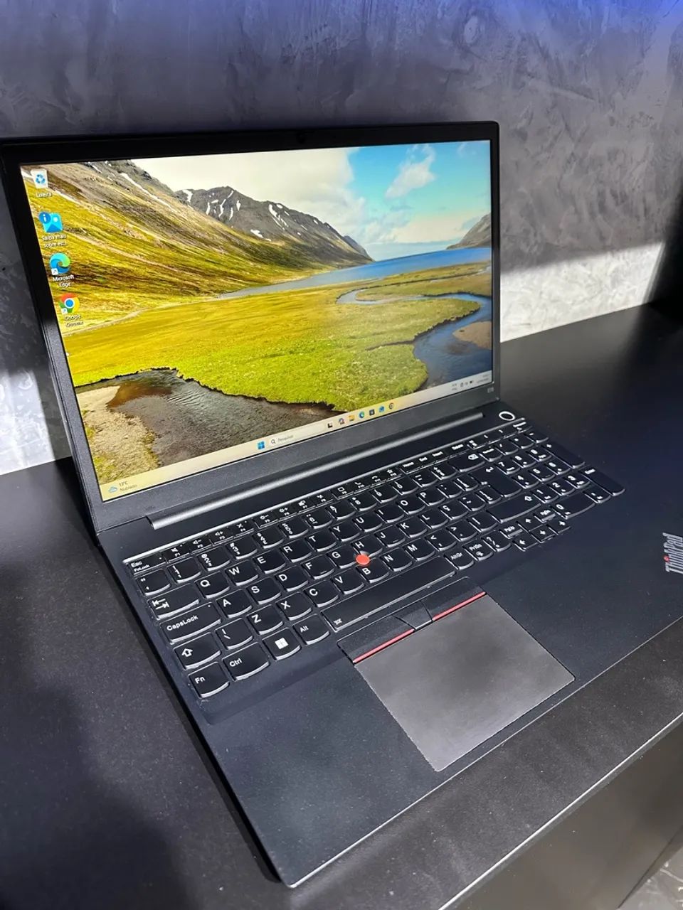Notebook Lenovo Thinkpad E15  - Foto 3