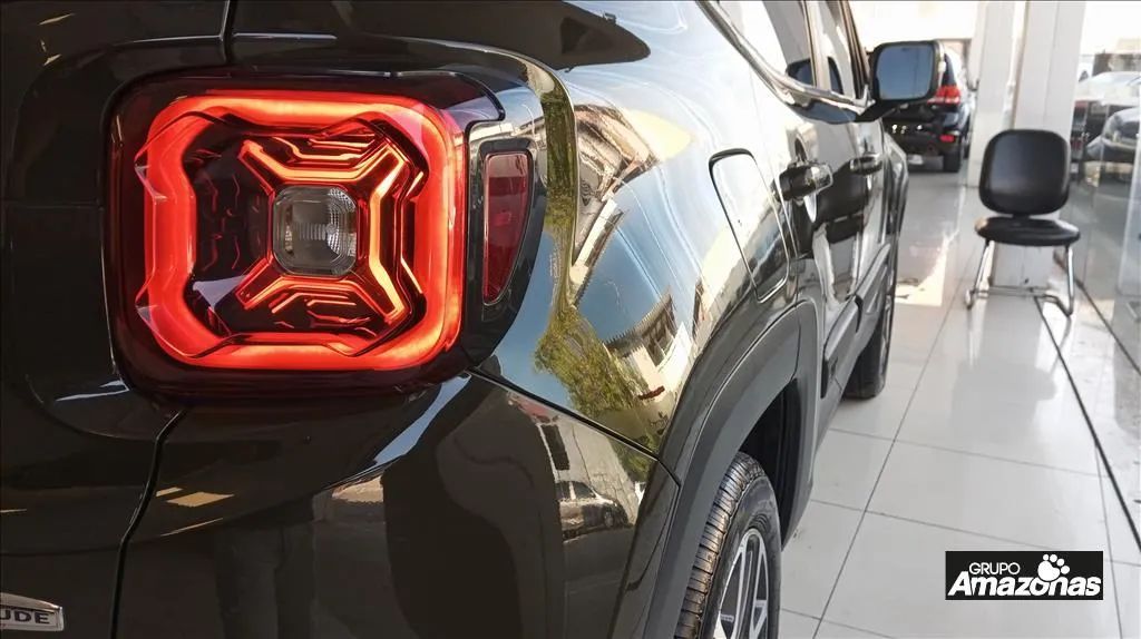 Jeep Renegade Longitude 1.8 4x2 Flex 16V Aut., foto 13 de 15