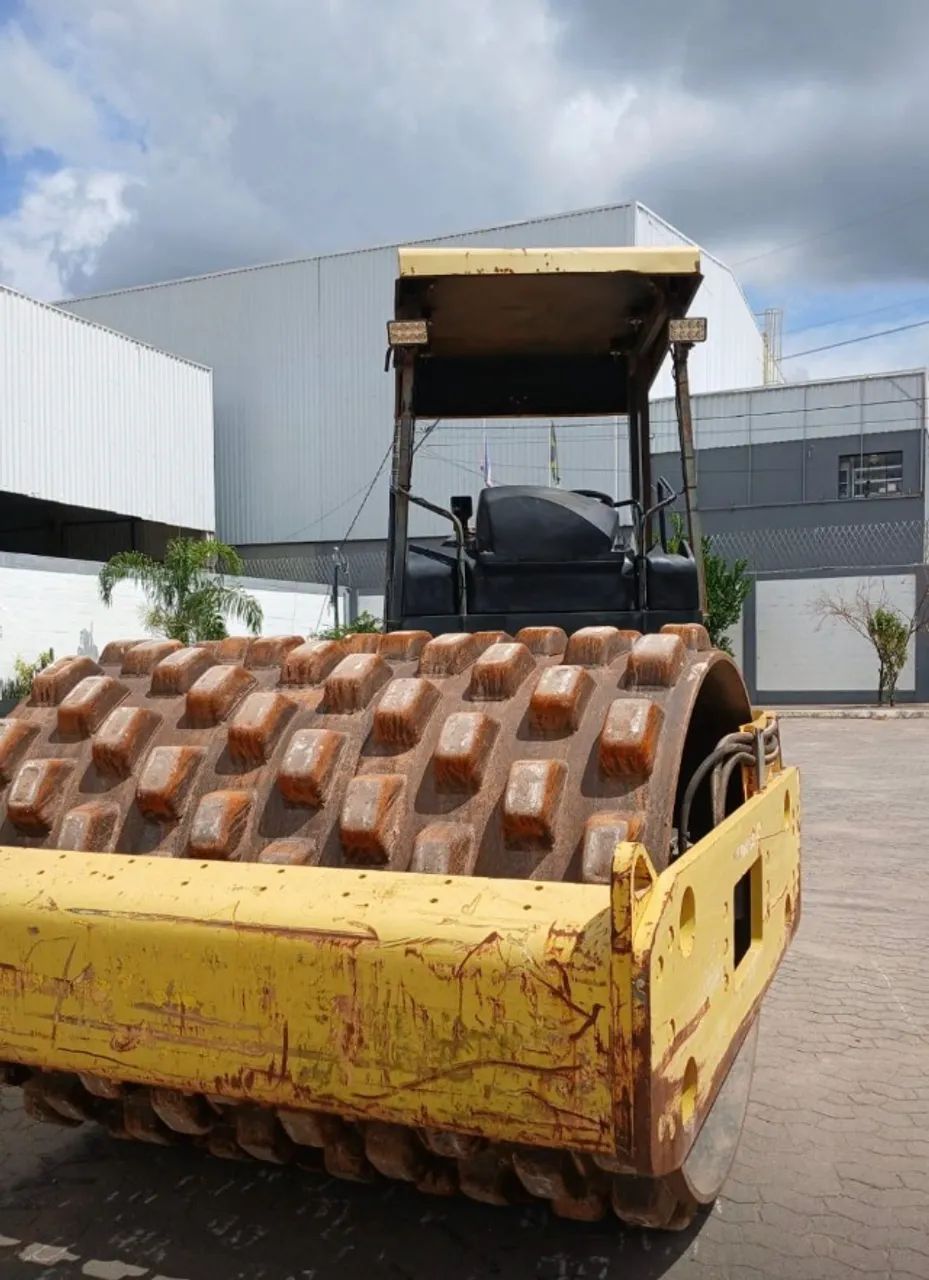 ROLO COMPACTADOR BOMAG