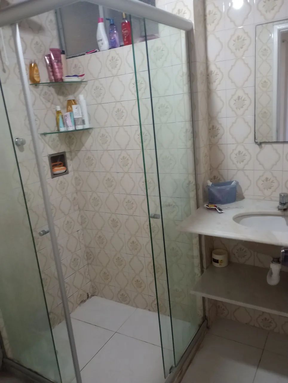 Quarto para mulheres - Pituba - Foto 2