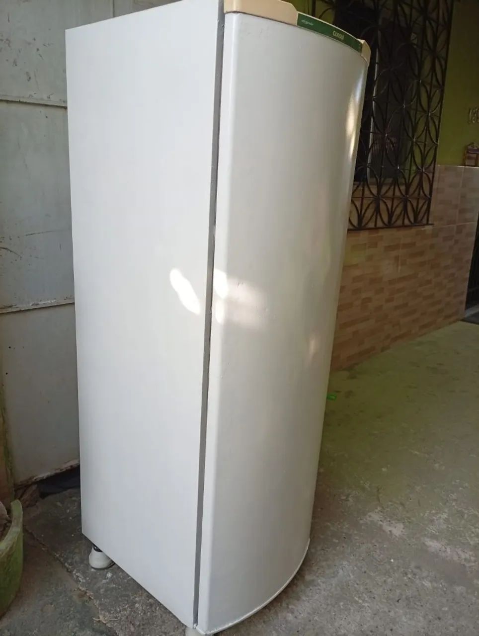 Vende se uma geladeira  - Foto 2
