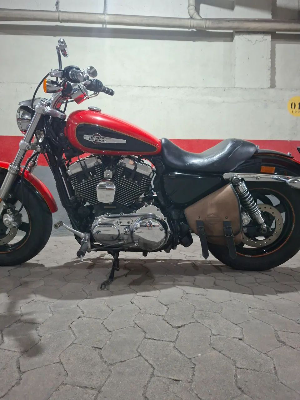 HD XL 1200 CUSTOM - Foto 4