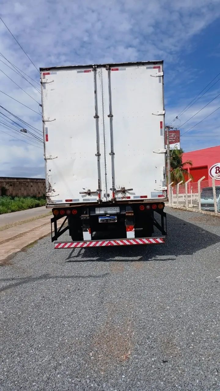 CARRETA RANDON BAÚ 2 EIXOS 2008 / 2008 - Foto 3