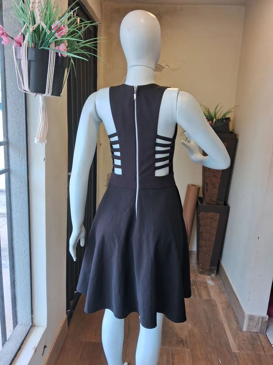Vestido Preto - Casual - Foto 2