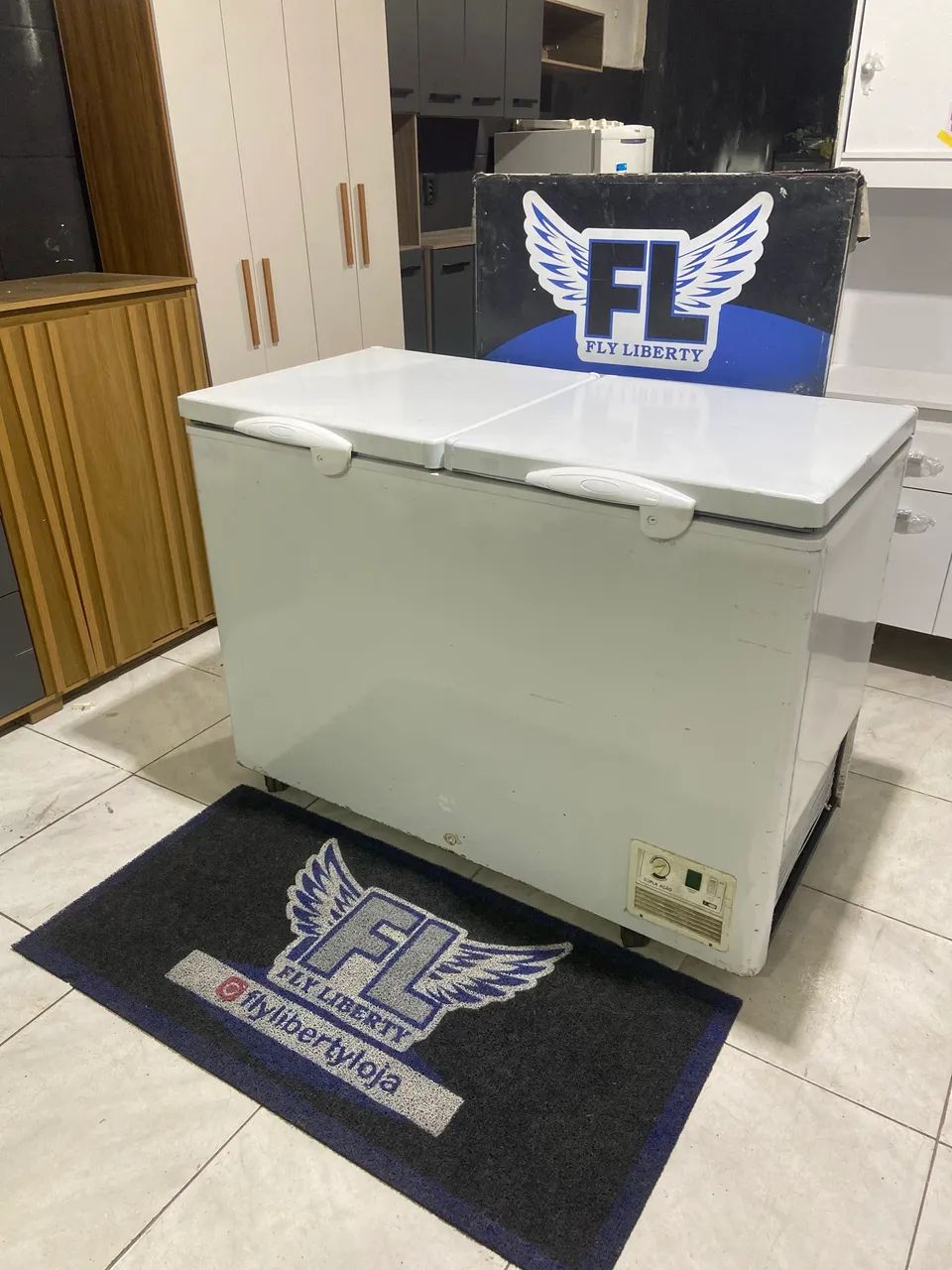 FREZER HORIZONTAL FRICON 450 LITROS  - Foto 5